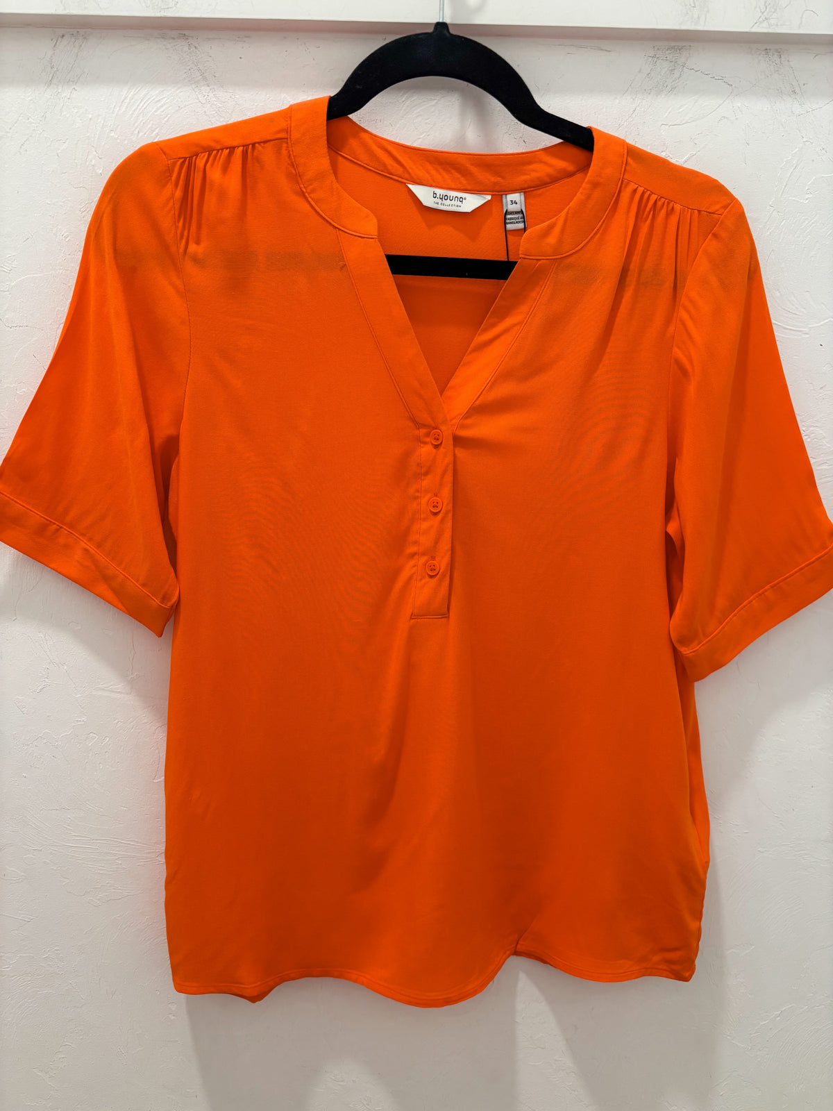 Bymmjoella V-Neck Top