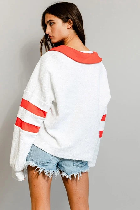 Spread Collar Contrast Top